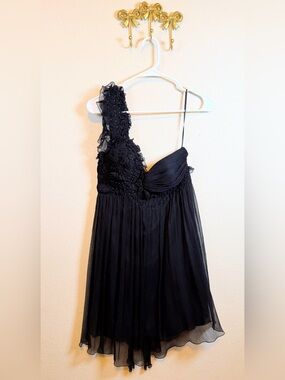Leon Max Black One-Shoulder Evening Dress w/Floral Appliqué and Beading. Size S